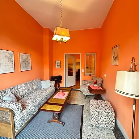 Apartment Rotspon Im Historischen 